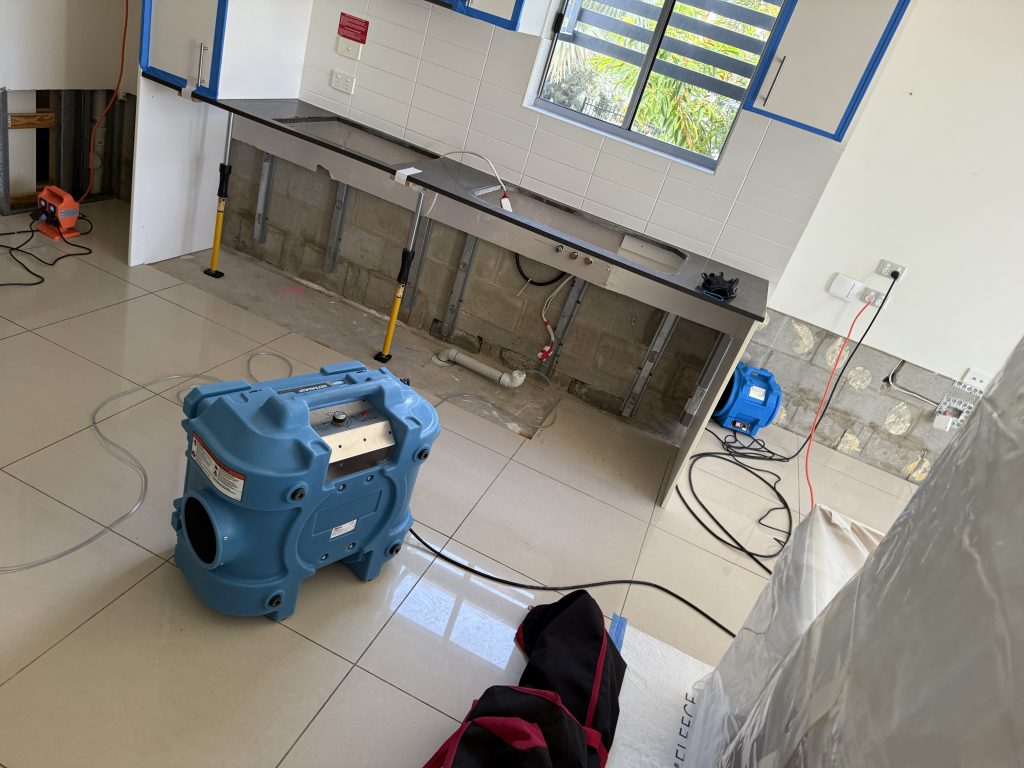 20250717_232454155_iOS